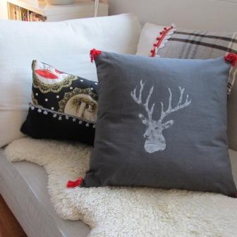 chalet chic Hirschkissen Kissen Hirsch Hirschmotiv Winterkissen Kissen kaufen Kissen Shop Kissenshop Dekokissen Sofakissen Zierkissen Kissen Sofa